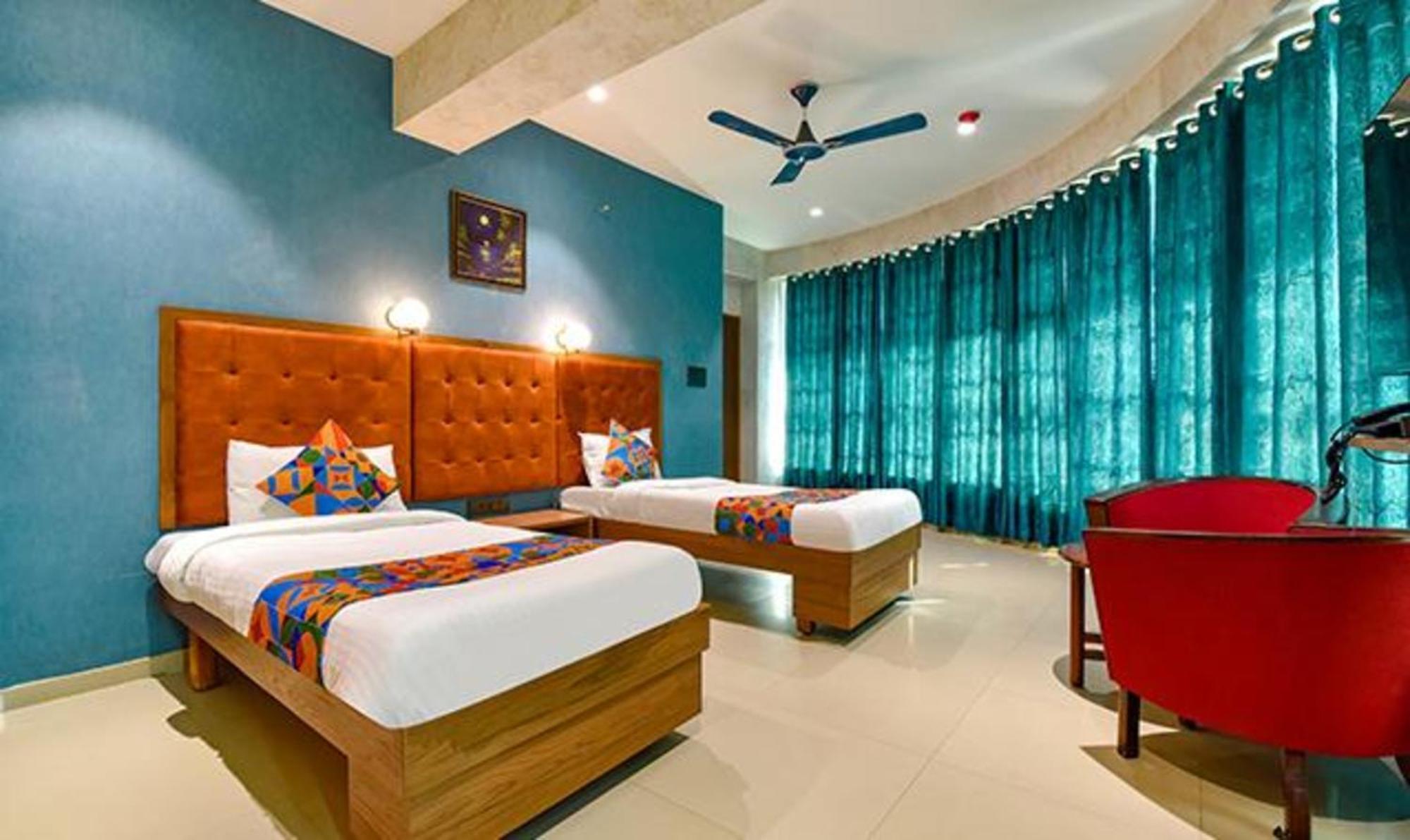 Fabhotel Siddharth Corporate - Vavol, Γκαντχιναγκάρ Εξωτερικό φωτογραφία