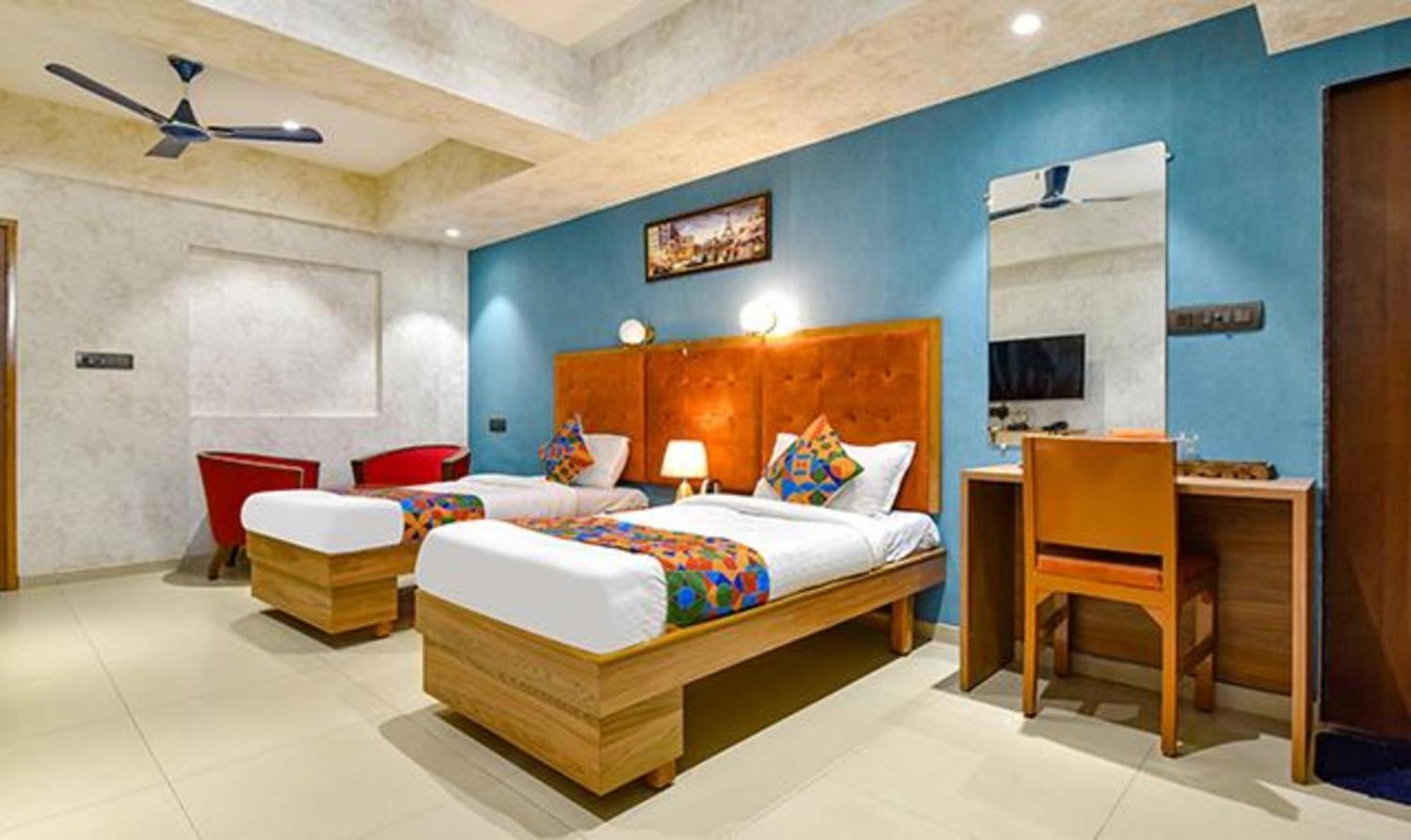 Fabhotel Siddharth Corporate - Vavol, Γκαντχιναγκάρ Εξωτερικό φωτογραφία